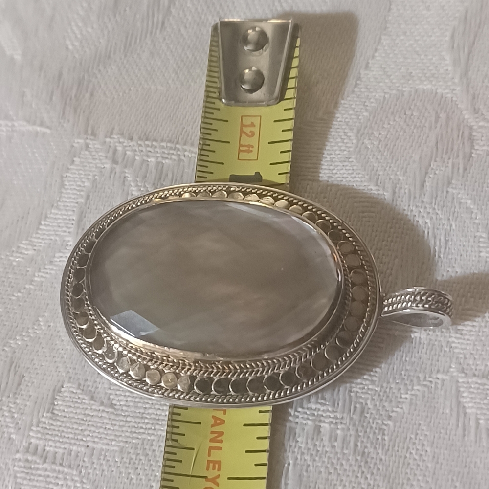 Anna Beck Oval Dot Pendant with a MOP Doublet - Picture 8 of 8